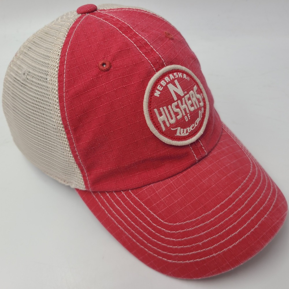 Nebraska Cornhuskers Hat Trucker Mesh Top of the World Red Beige NCAA Husker Men